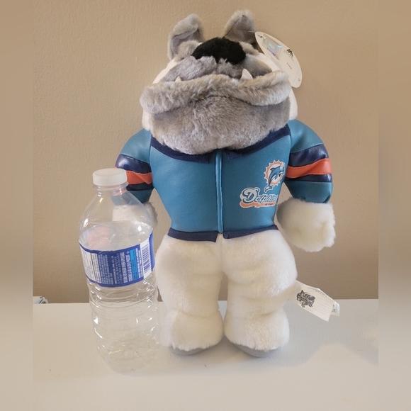 Vintage 1998 NFL Dolphins Bull Dog With Jacket Plush Toy NWT - Picture 3 of 9